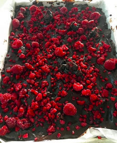 Raw Vegan Raspberry Chocolate Brownies